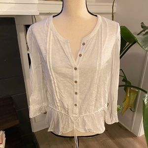 LUCKY BRAND WHITE BUTTON UP BLOUSE